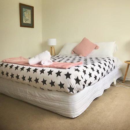 Sycamore Villa, 2 Bedroom Apartment Dunedin Dış mekan fotoğraf