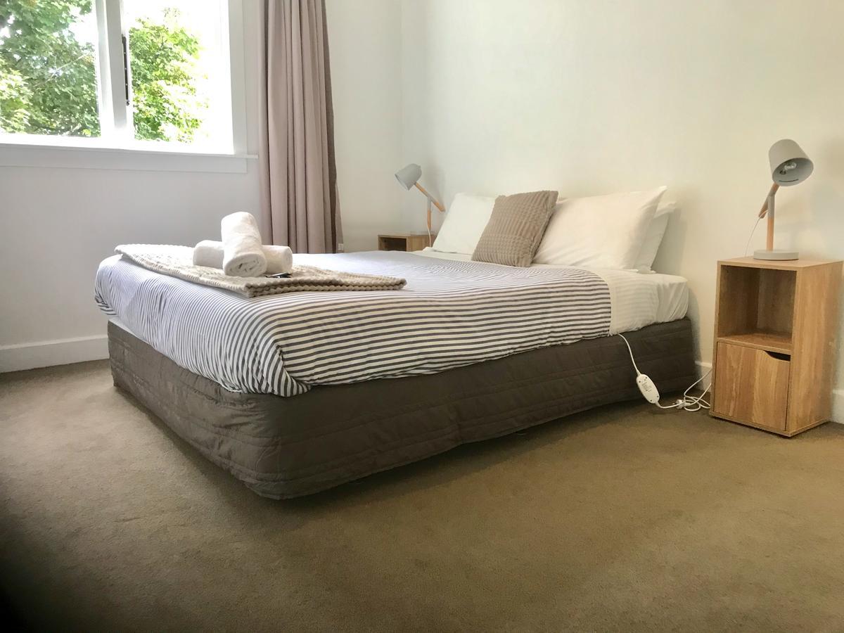 Sycamore Villa, 2 Bedroom Apartment Dunedin Dış mekan fotoğraf